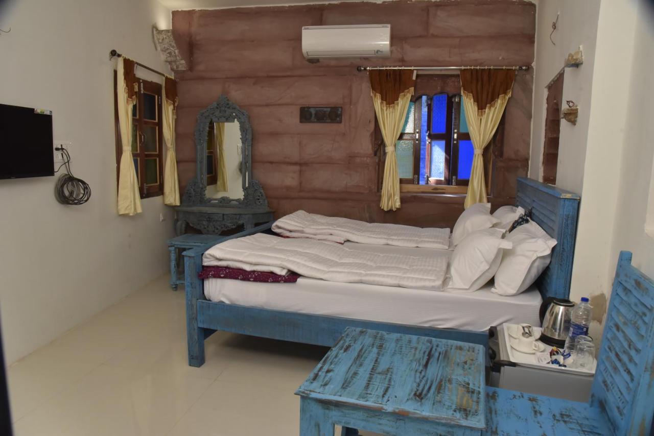 ג'ודפור Dev Kothi - Boutique Heritage Stay מראה חיצוני תמונה