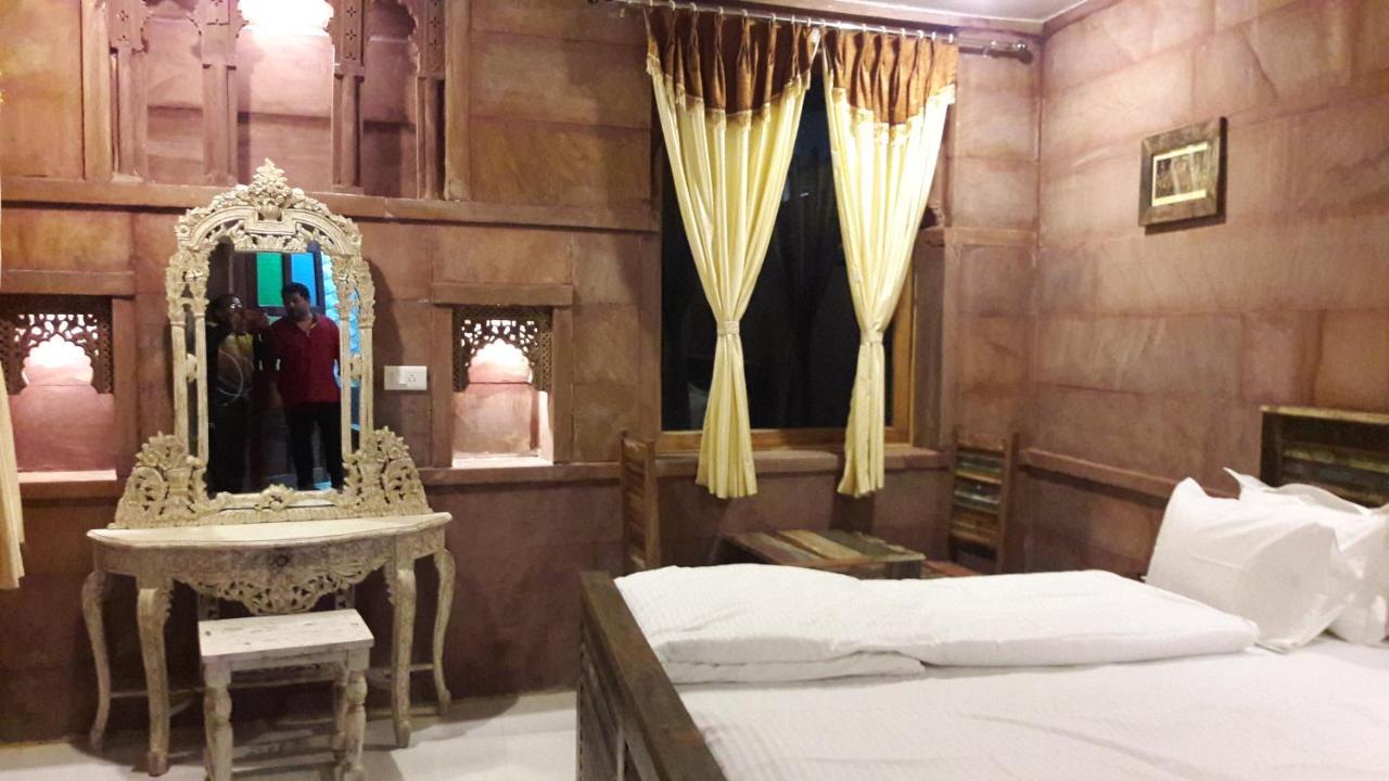 ג'ודפור Dev Kothi - Boutique Heritage Stay מראה חיצוני תמונה